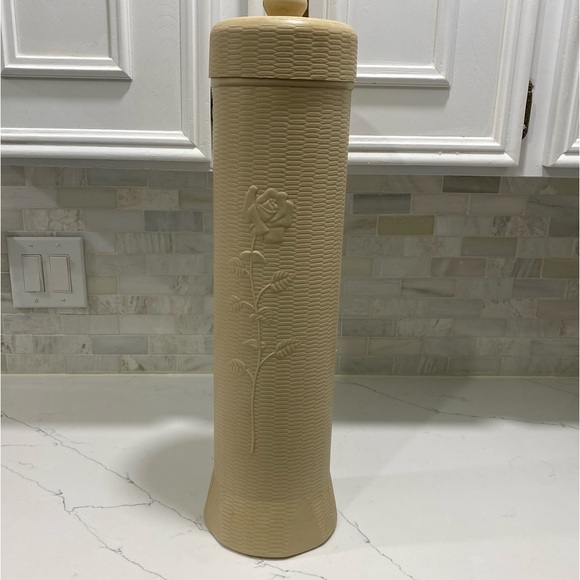 Vintage toilet paper holder canister with lid - Picture 8 of 9